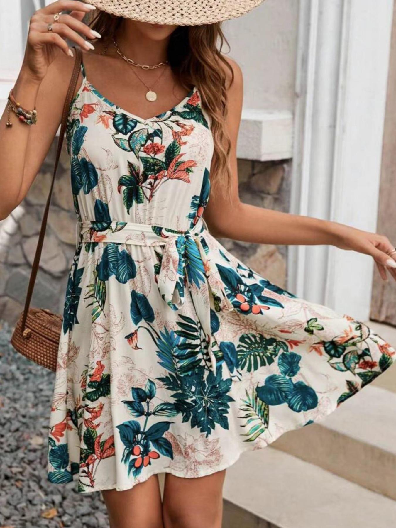 French Vintage Floral Midi Dress - Ein Damenkleid im Bohème-Stil mit Gürtel,