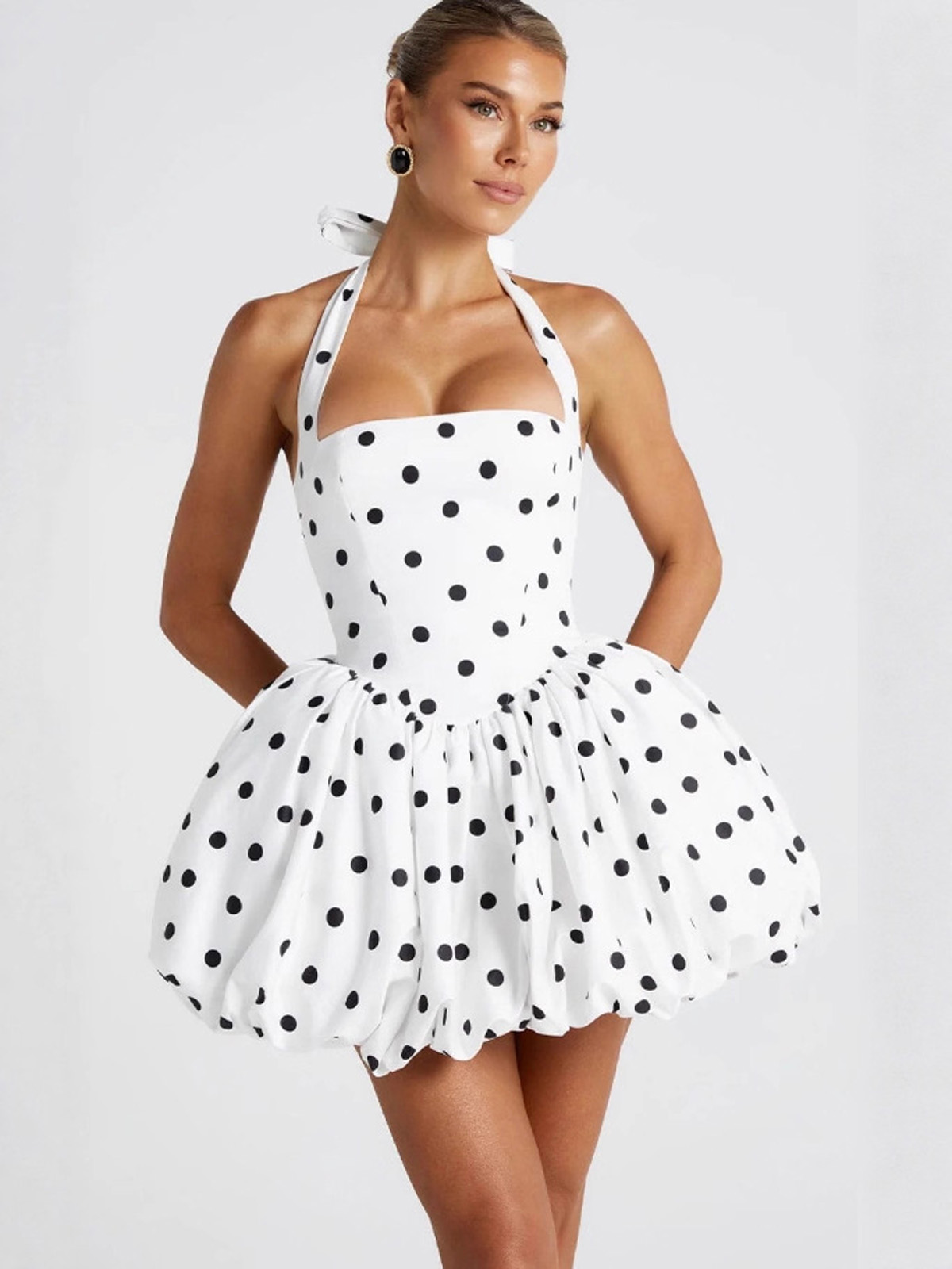 Y2K Backless Halter Mini Dress - Kleid mit Punktmuster, Neckholder, Spaghettiträgern, Kurz,
